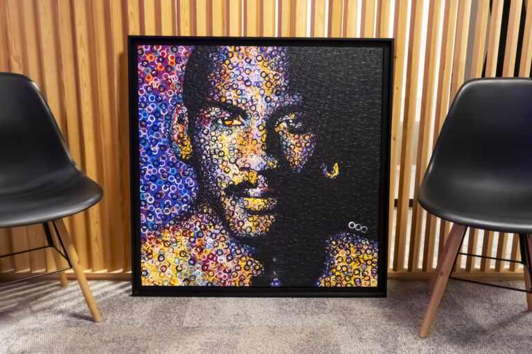 Sell your artwork through Carton Rouge with our professional resale process, including market assessment, valuation and international representation.